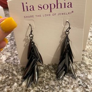 Lia Sophia Costume Earrings